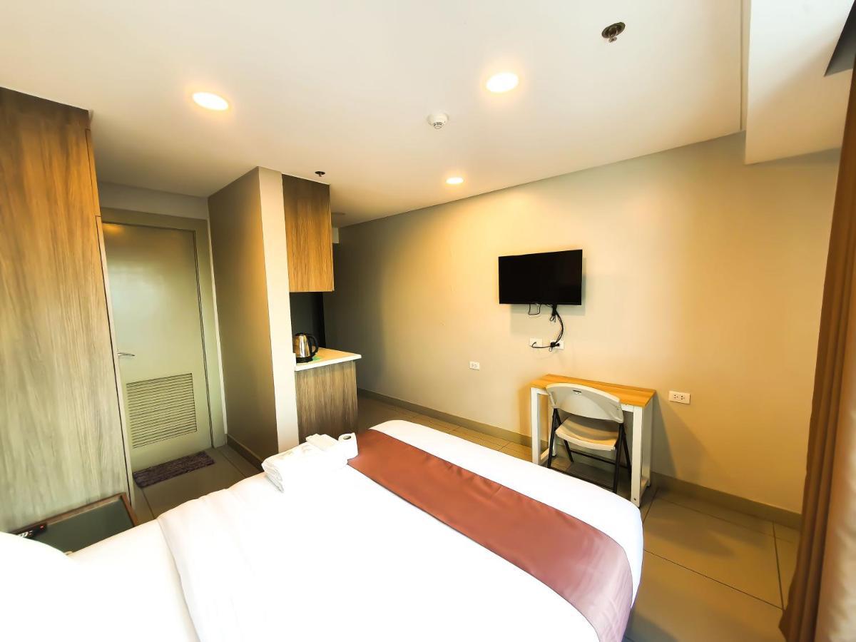 סן פדרו מקאטי Lelita Hotel - Certified Quarantine Facility מראה חיצוני תמונה